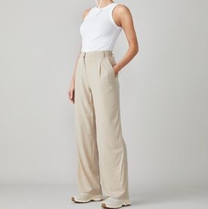 Tilley NWT Tech Slk Womens Wide Leg‎ Tan Pants Size XL Lightweight Wicking